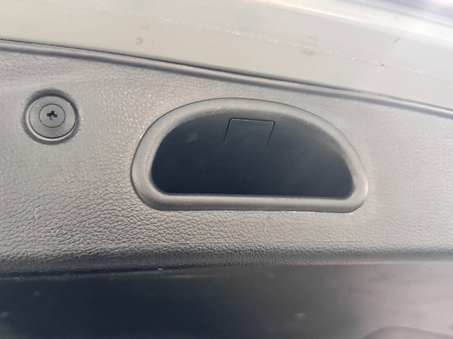 Used Kia Carens 2015 for sale - 76172484: Photo 70
