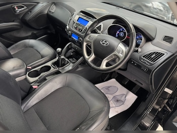 Used Hyundai Ix35 2013 for sale - 76477452: Photo