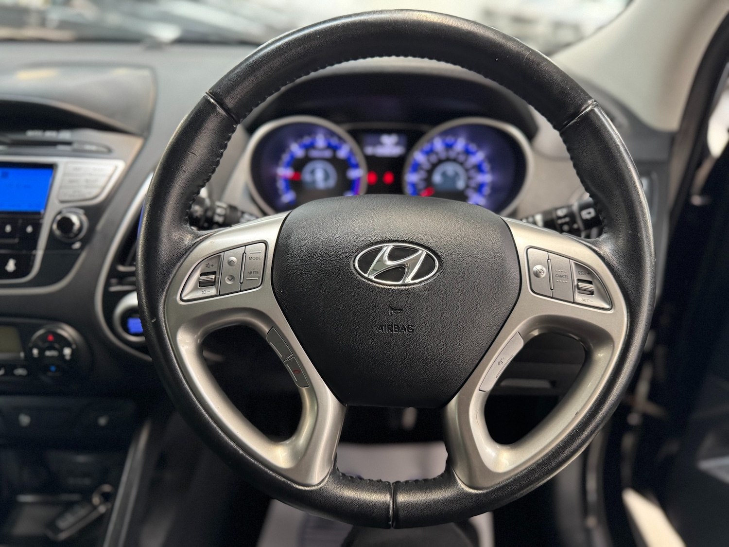 Used Hyundai Ix35 2013 for sale - 76477452: Photo 42