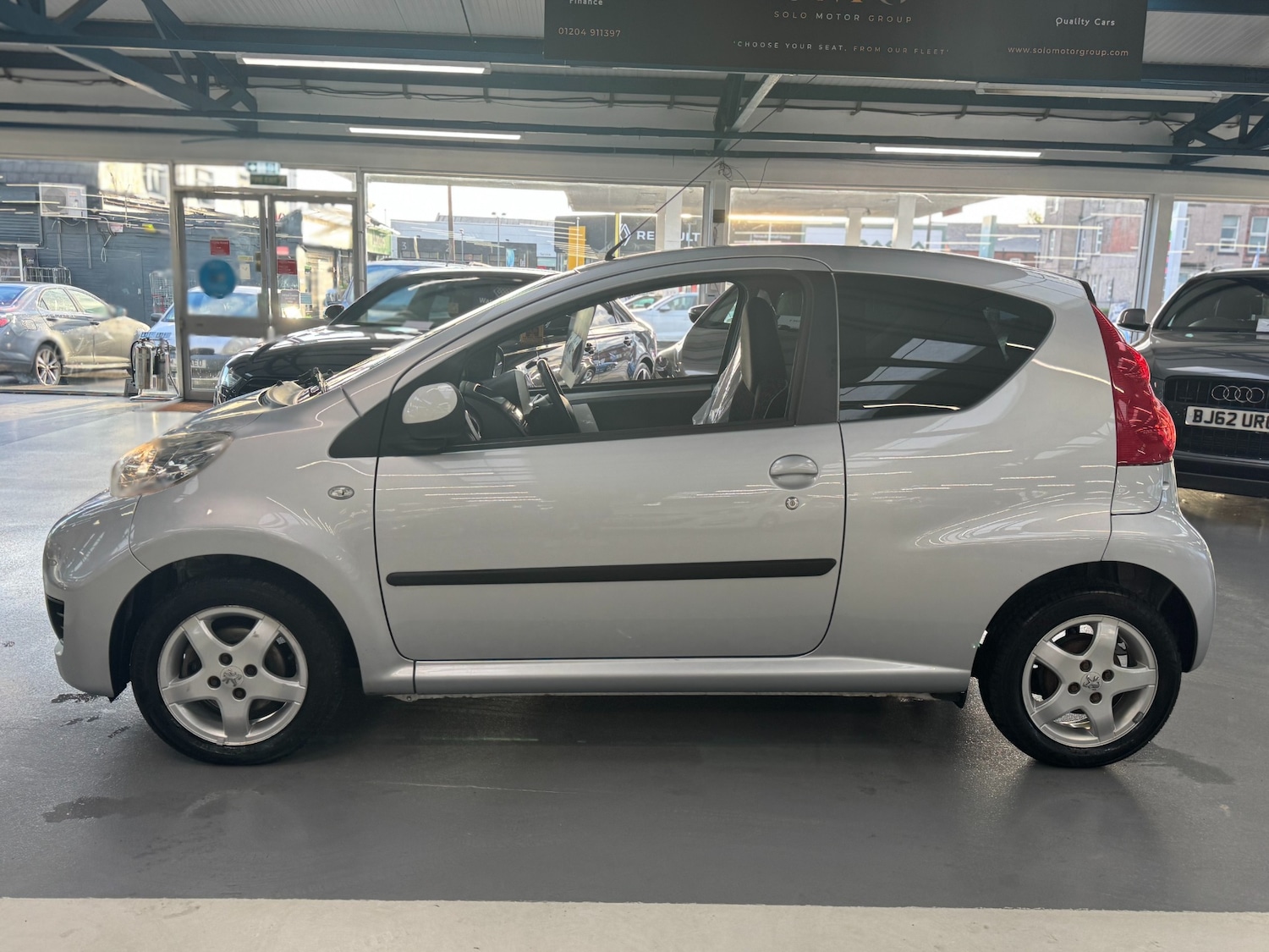 Used Peugeot 107 2011 for sale - 76366774: Photo 10