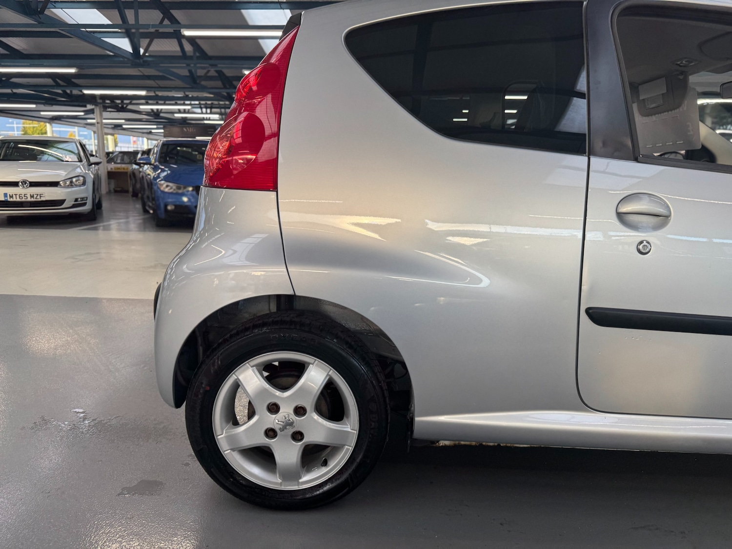 Used Peugeot 107 2011 for sale - 76366774: Photo 17