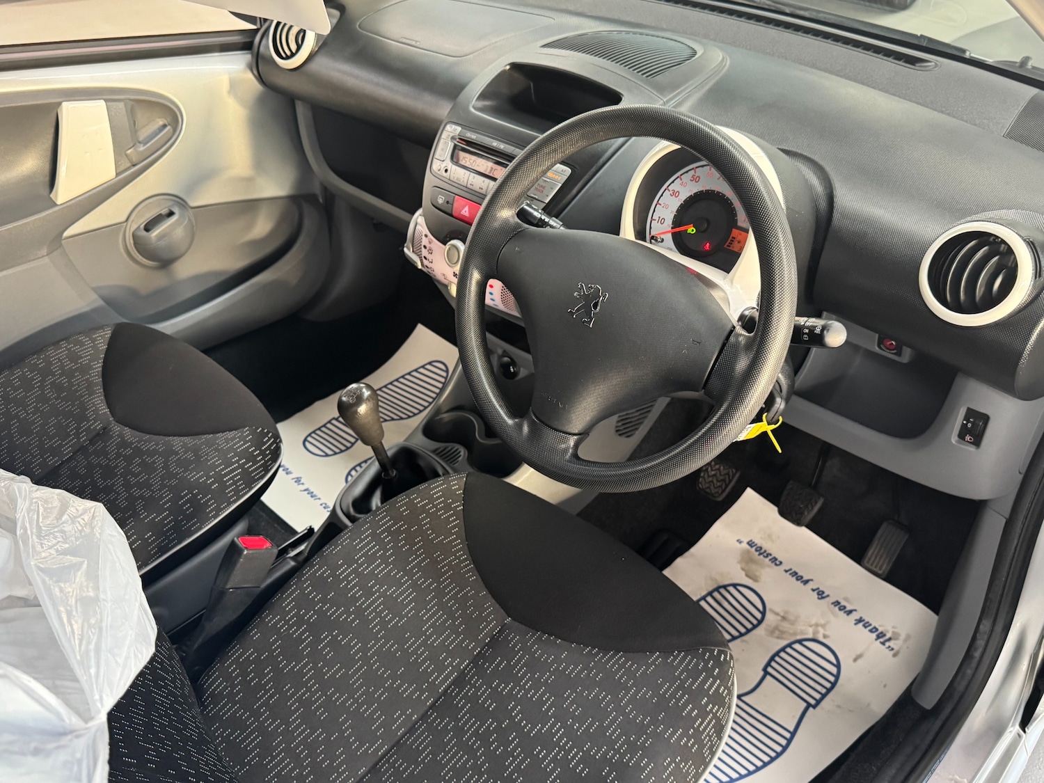 Used Peugeot 107 2011 for sale - 76366774: Photo 3