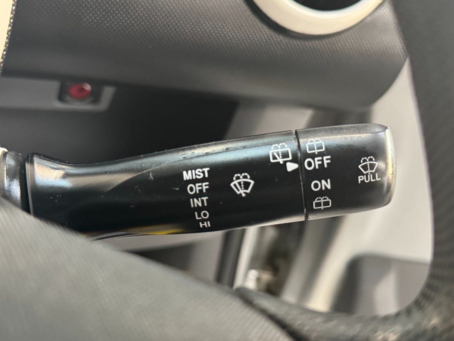 Used Peugeot 107 2011 for sale - 76366774: Photo 39