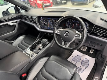 Used Volkswagen Touareg 2020 for sale - 77720309: Photo