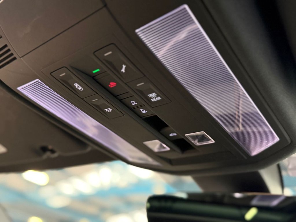 Used Volkswagen Touareg 2020 for sale - 77720309: Photo 41