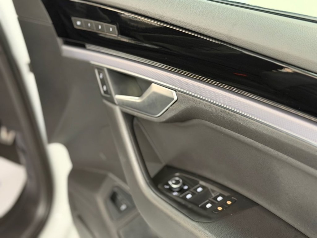 Used Volkswagen Touareg 2020 for sale - 77720309: Photo 45