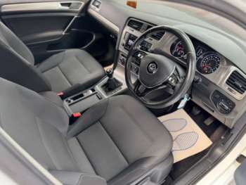 Used Volkswagen Golf 2015 for sale - 75178683: Photo