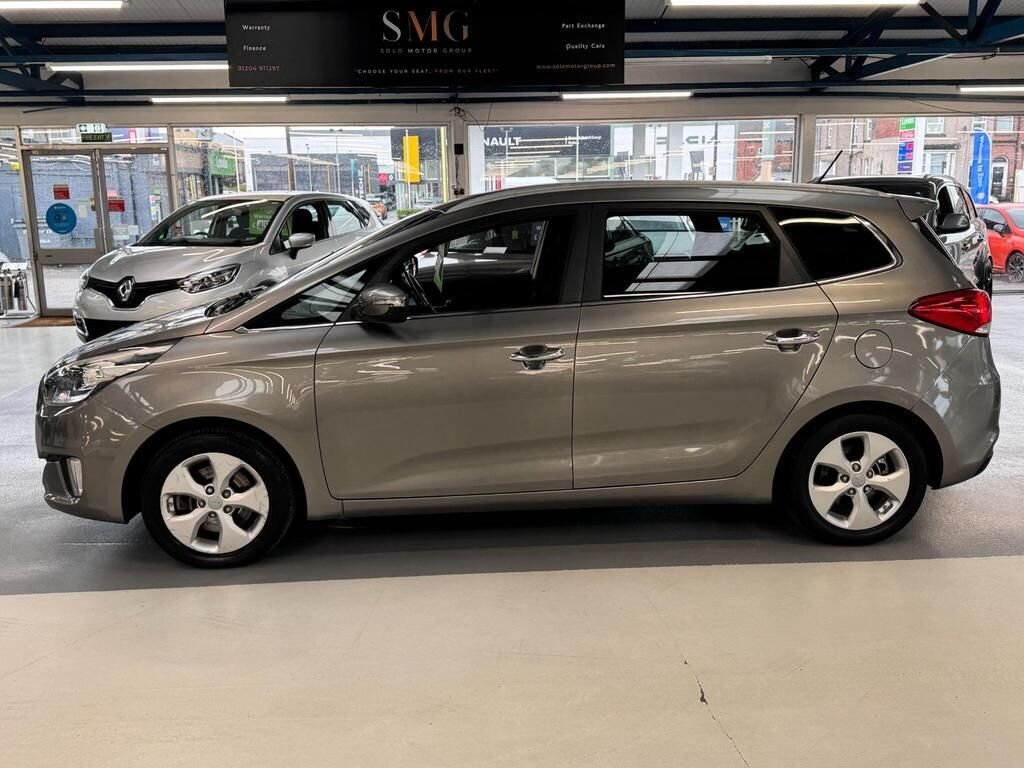 Used Kia Carens 2015 for sale - 76776362: Photo 11