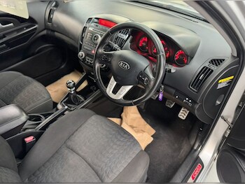 Used Kia Ceed 2012 for sale - 78256435: Photo