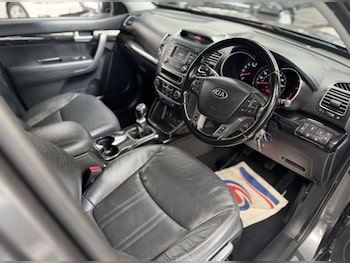 Used Kia Sorento 2013 for sale - 77037722: Photo