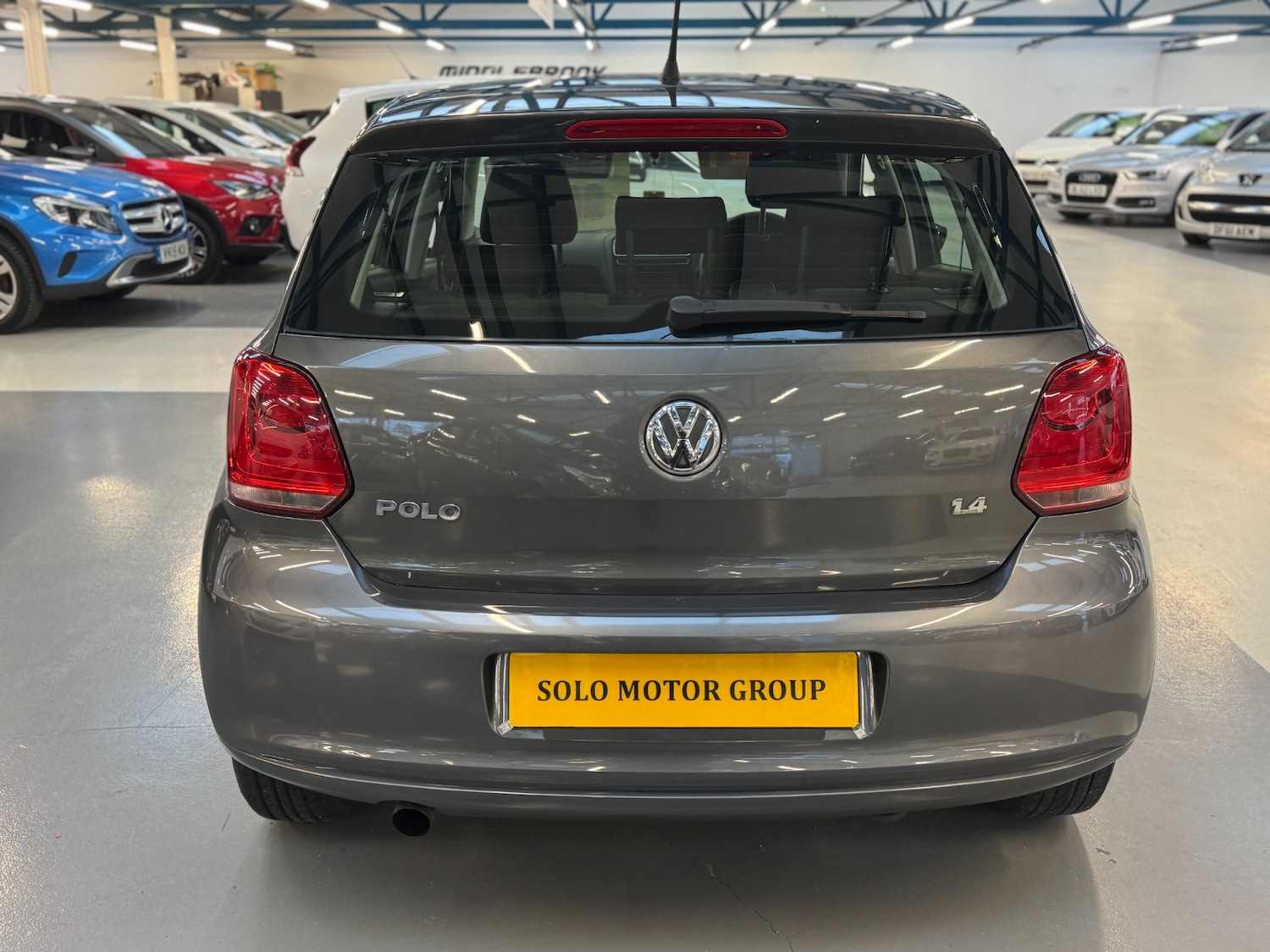 Used Volkswagen Polo 2010 for sale - 76615972: Photo 15