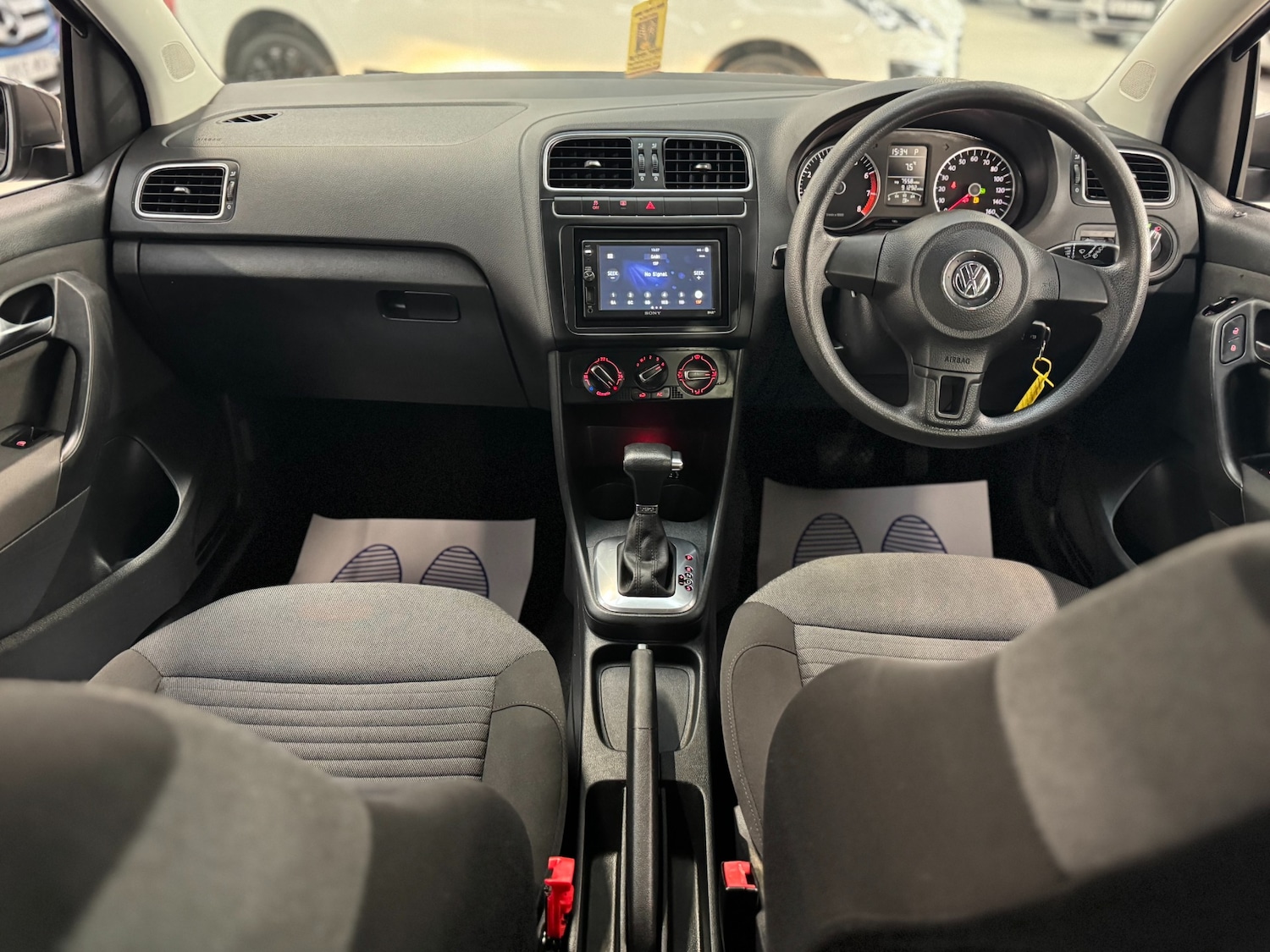 Used Volkswagen Polo 2010 for sale - 76615972: Photo 26