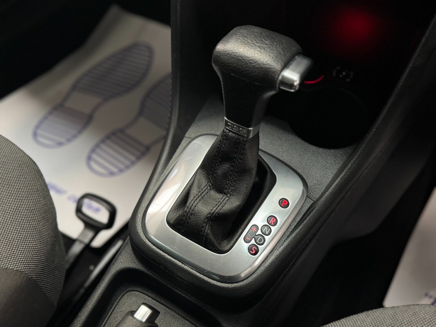 Used Volkswagen Polo 2010 for sale - 76615972: Photo 35