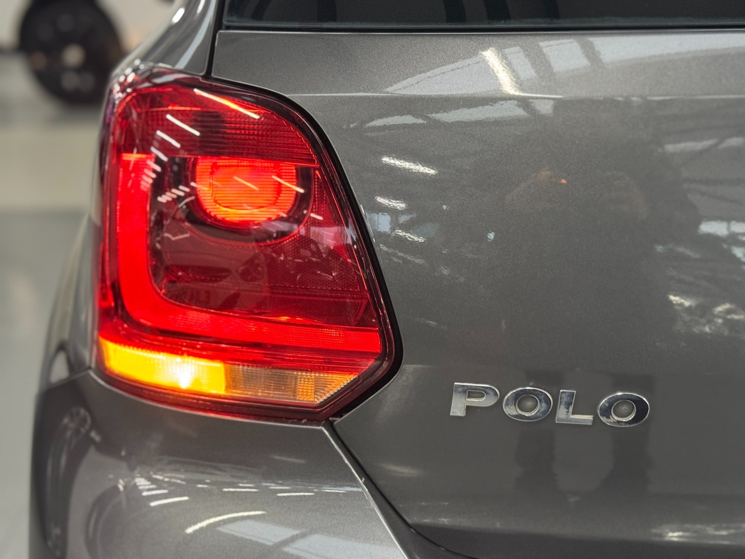 Used Volkswagen Polo 2010 for sale - 76615972: Photo 64