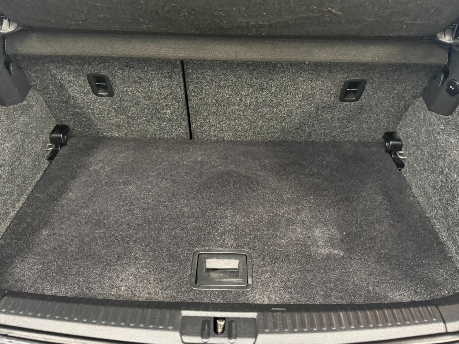 Used Volkswagen Polo 2010 for sale - 76615972: Photo 67