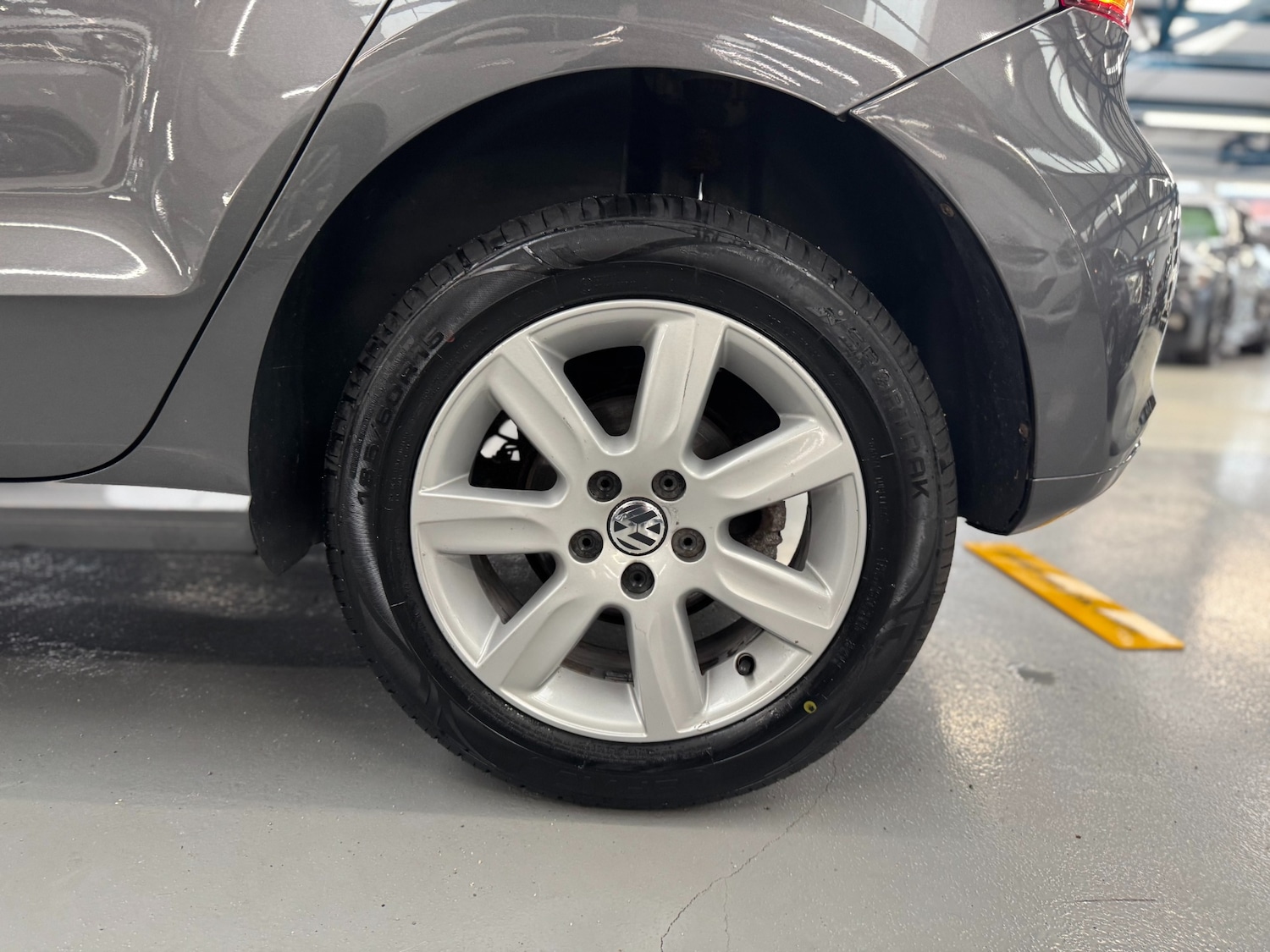 Used Volkswagen Polo 2010 for sale - 76615972: Photo 72