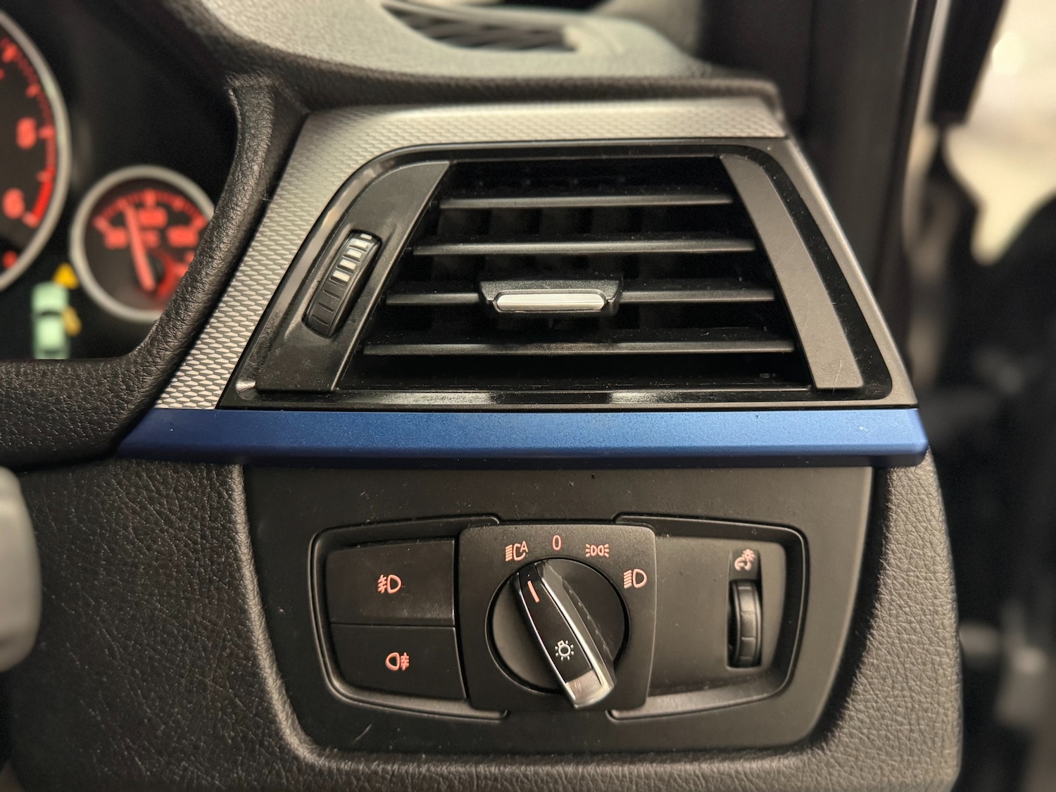 Used BMW 3 Series 2013 for sale - 76437524: Photo 57