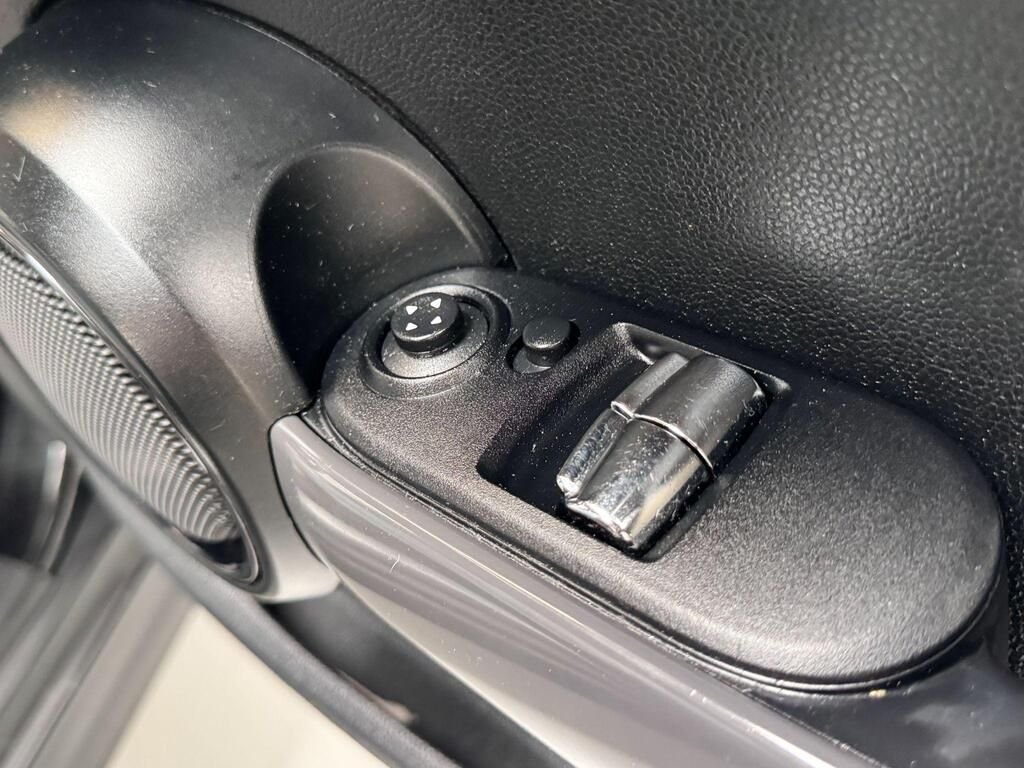 Used MINI Hatch 2014 for sale - 76776352: Photo 41