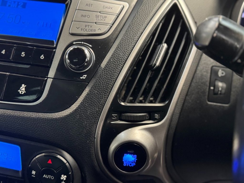 Used Hyundai Ix35 2011 for sale - 77608400: Photo 36