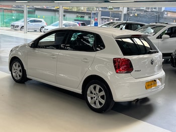 Used Volkswagen Polo 2012 for sale - 75690697: Photo