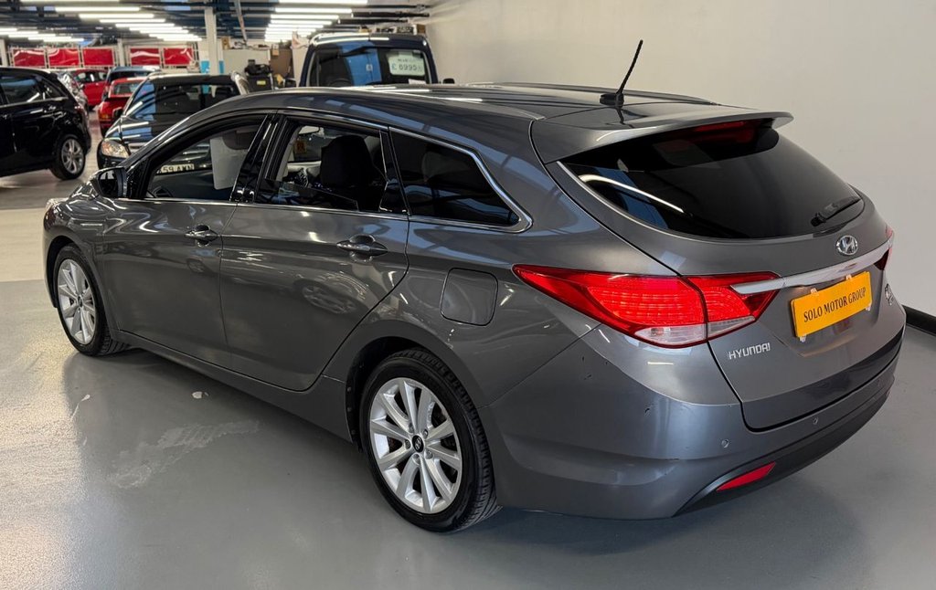 Used Hyundai i40 2012 for sale - 77102506: Photo 8