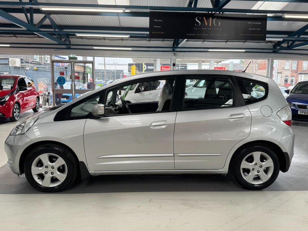 Used Honda Jazz 2009 for sale - 77132966: Photo 11