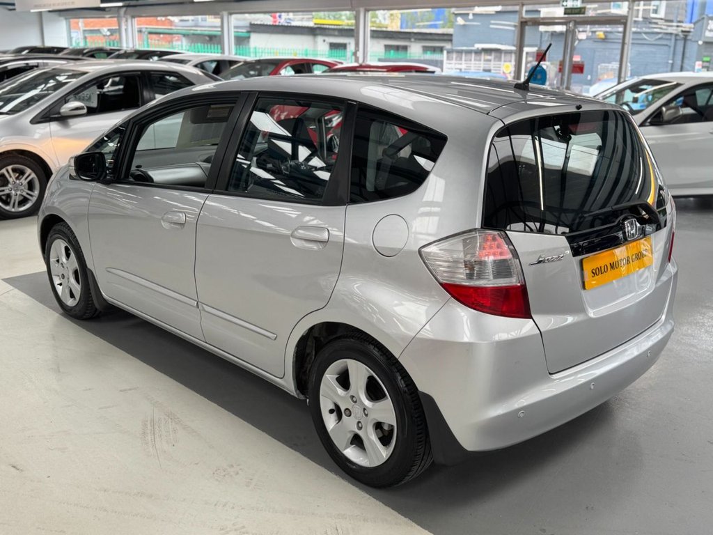 Used Honda Jazz 2009 for sale - 77132966: Photo 12