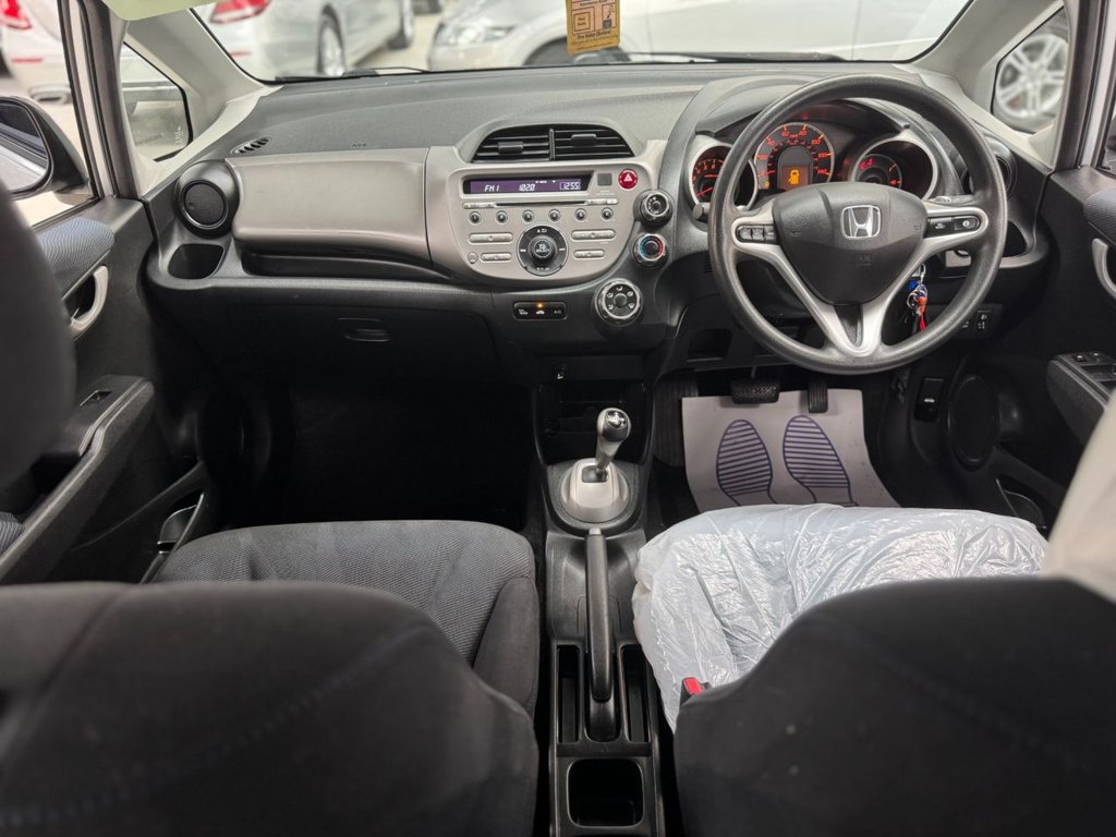 Used Honda Jazz 2009 for sale - 77132966: Photo 26