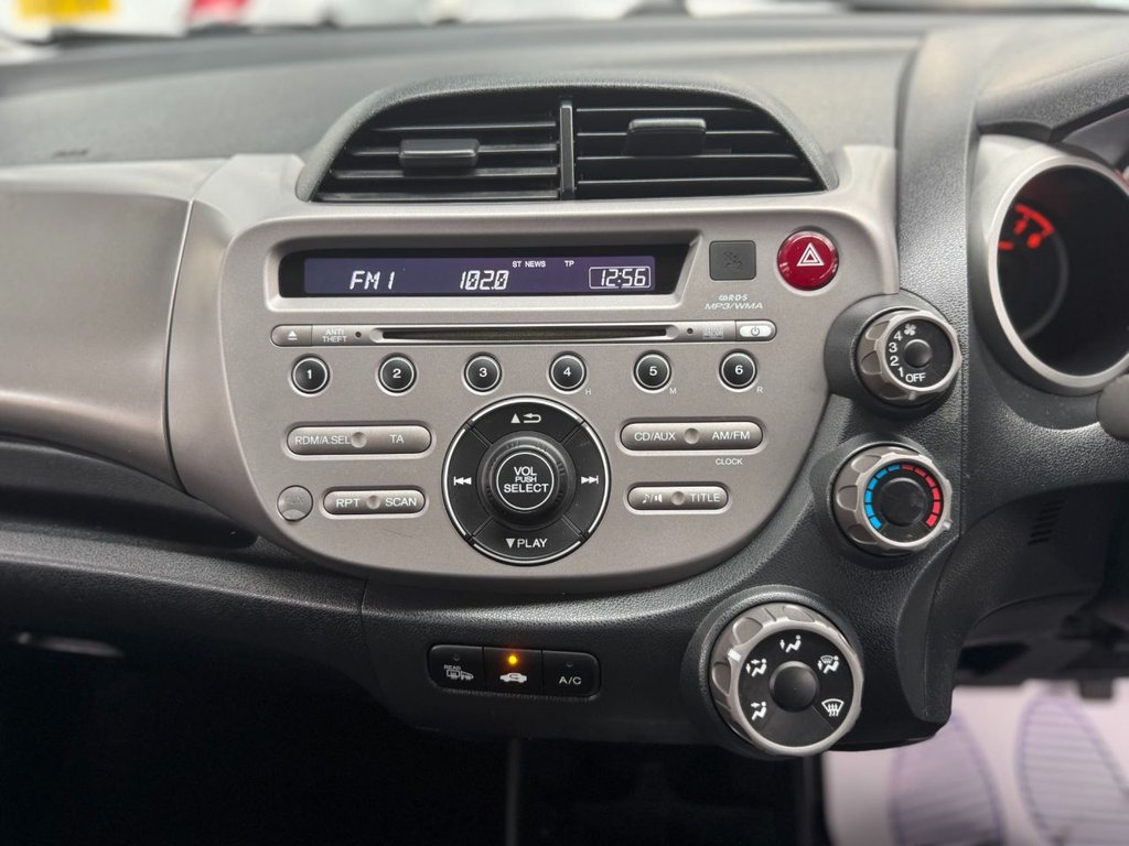 Used Honda Jazz 2009 for sale - 77132966: Photo 28