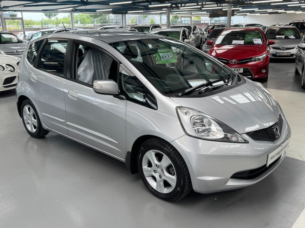 Used Honda Jazz 2009 for sale - 77132966: Photo 4