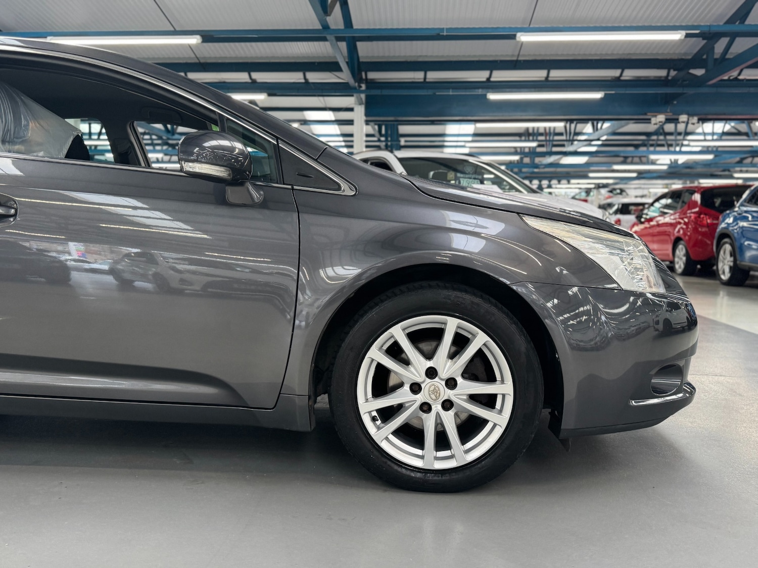 Used Toyota Avensis 2011 for sale - 76613605: Photo 19