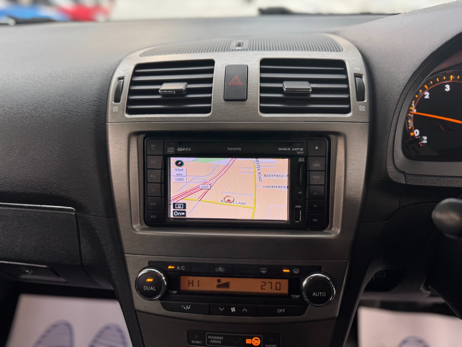 Used Toyota Avensis 2011 for sale - 76613605: Photo 25