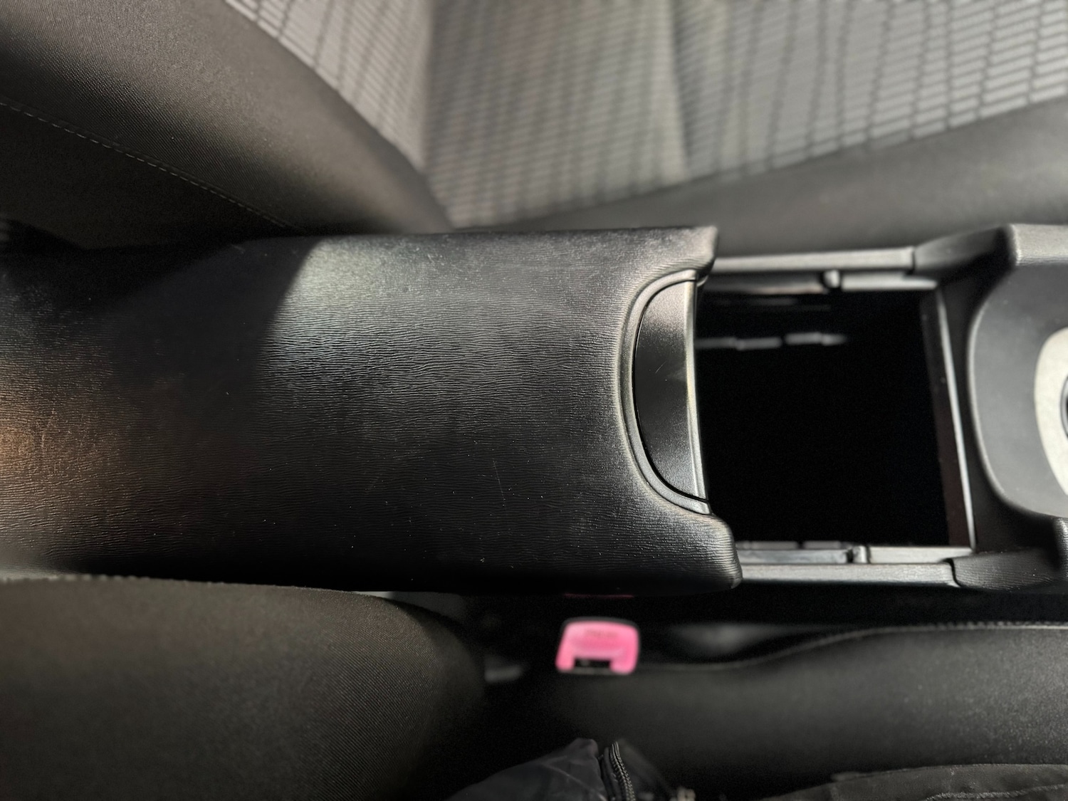 Used Toyota Avensis 2011 for sale - 76613605: Photo 35