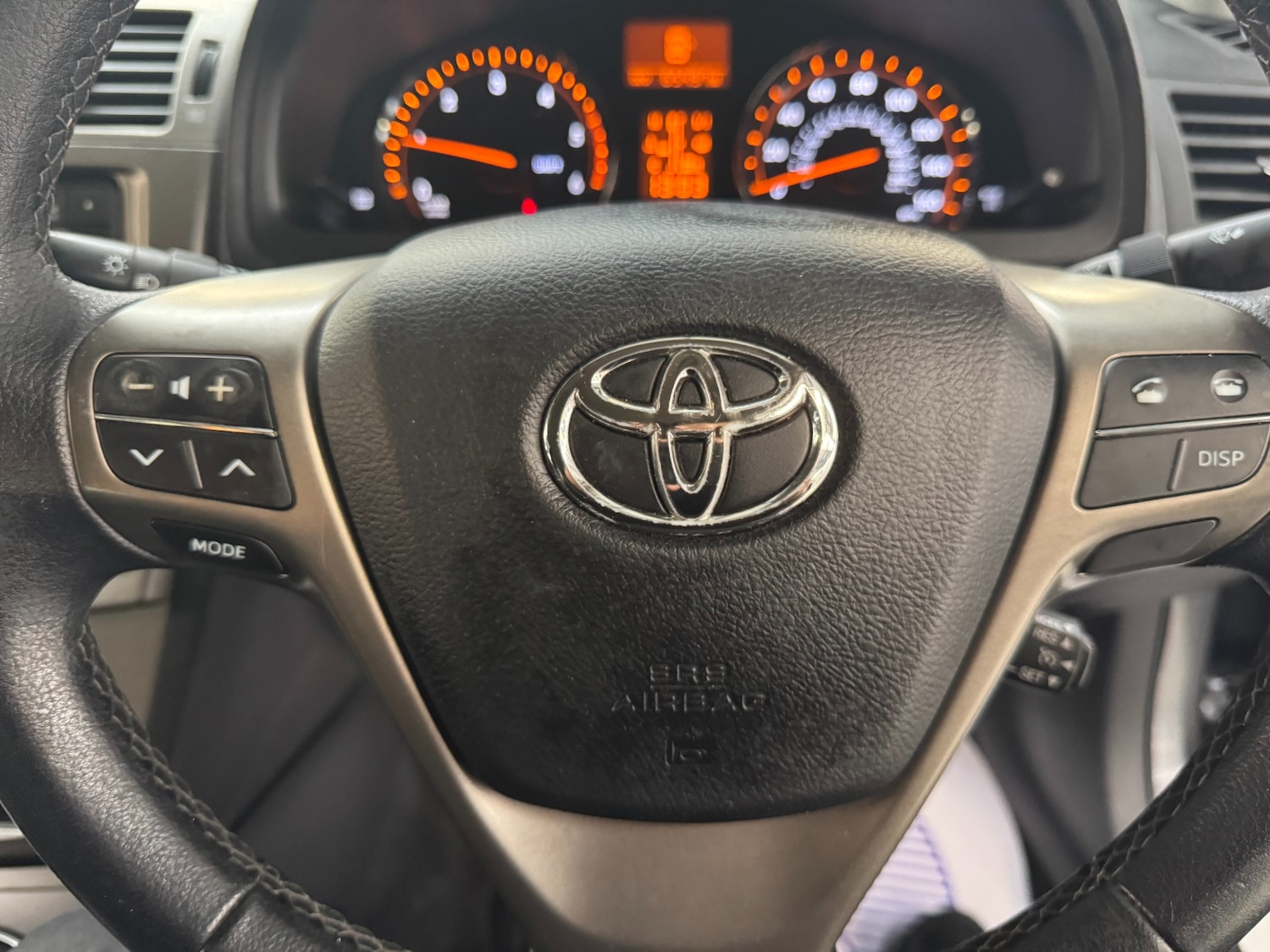 Used Toyota Avensis 2011 for sale - 76613605: Photo 41