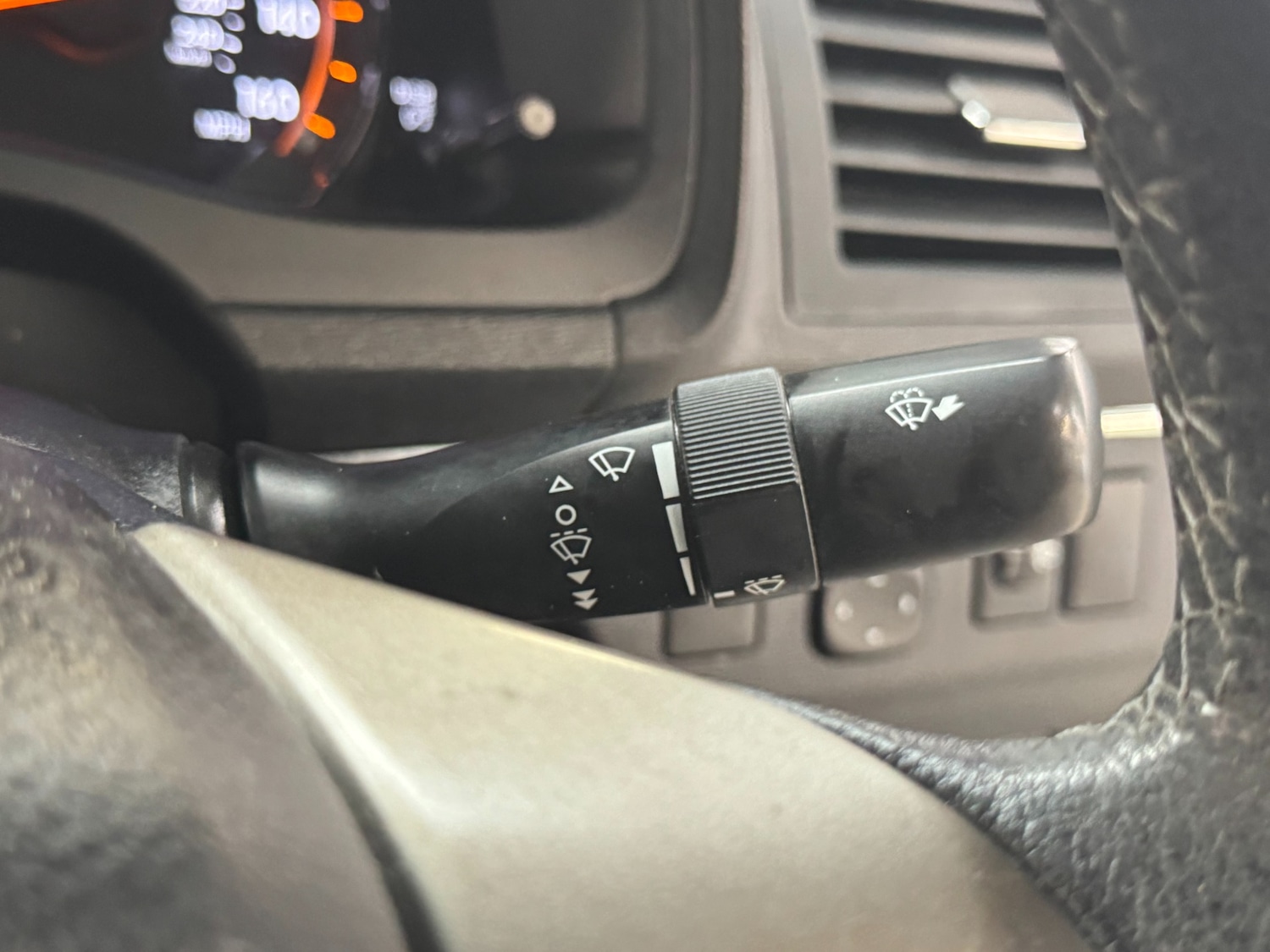 Used Toyota Avensis 2011 for sale - 76613605: Photo 43