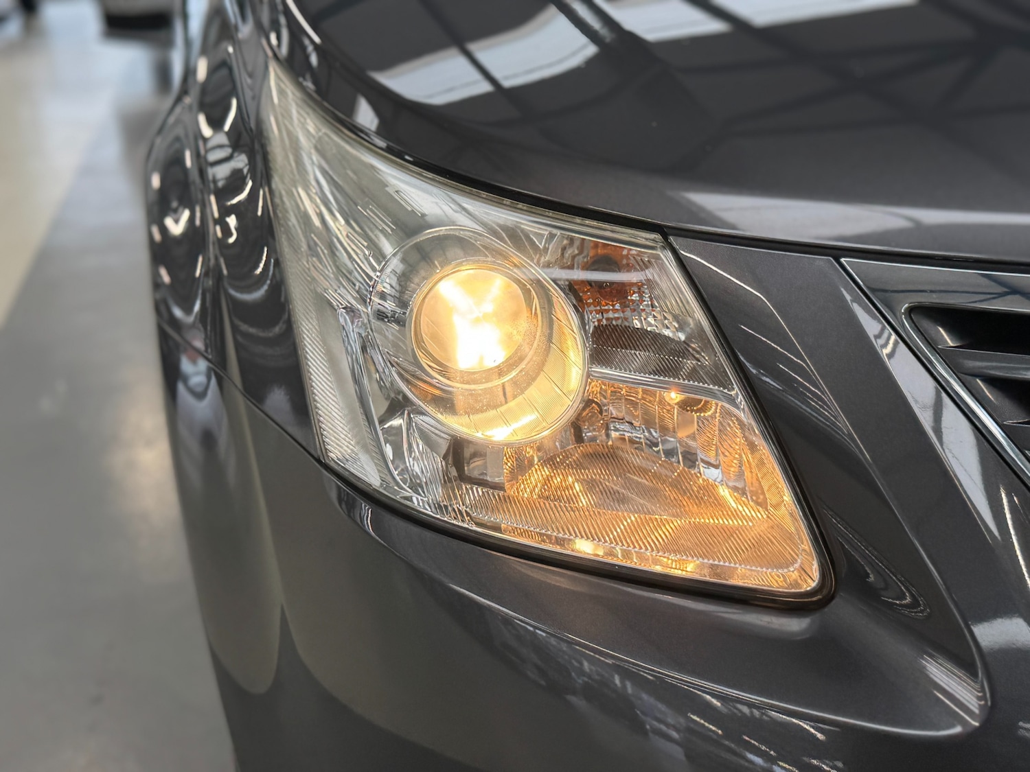 Used Toyota Avensis 2011 for sale - 76613605: Photo 62