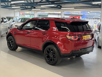 Used Land Rover Discovery Sport 2015 for sale - 77369984: Photo