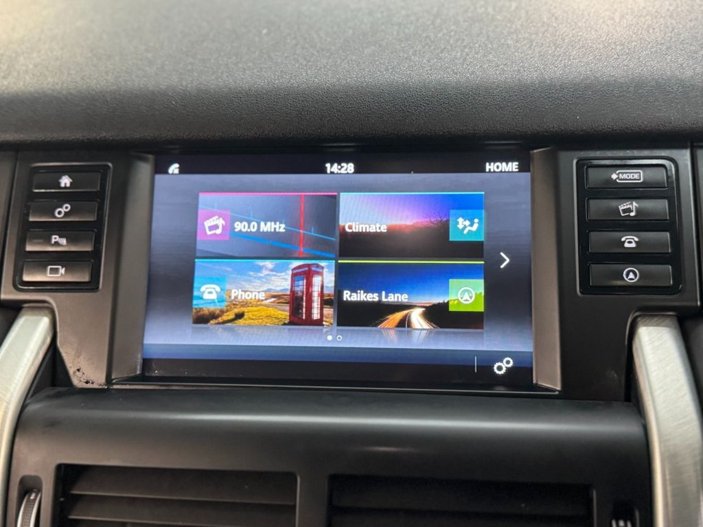 Used Land Rover Discovery Sport 2015 for sale - 77369984: Photo 34