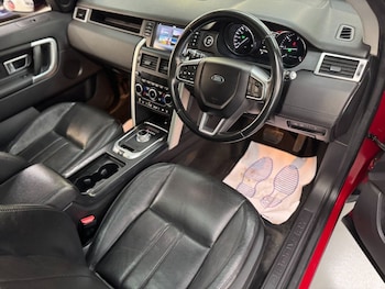 Used Land Rover Discovery Sport 2015 for sale - 77369984: Photo