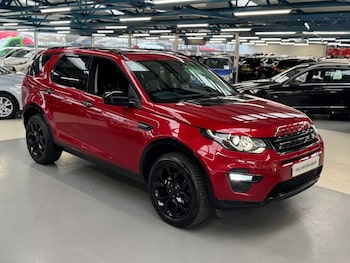 Used Land Rover Discovery Sport 2015 for sale - 77369984: Photo