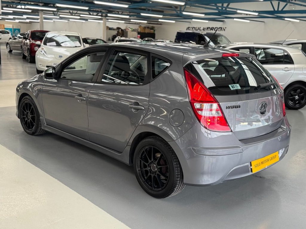 Used Hyundai i30 2012 for sale - 77276038: Photo 2