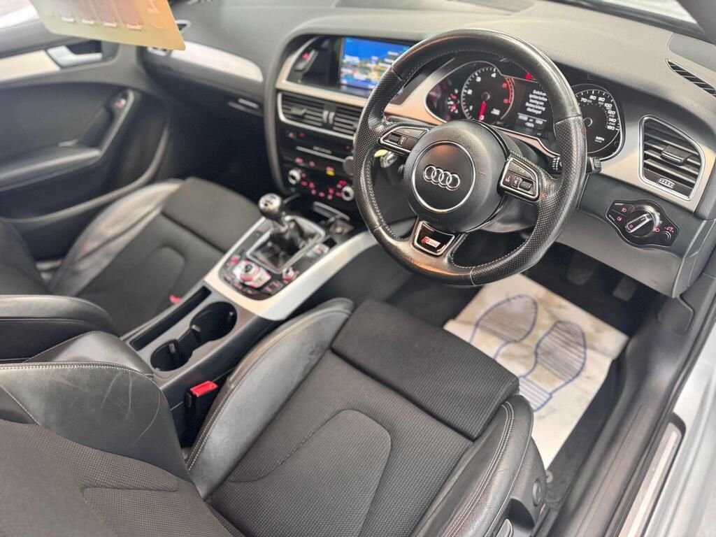 Used Audi A4 2013 for sale - 76776358: Photo 3