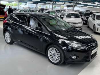2014 (63) - 1.0 EcoBoost Zetec Navigator 5dr