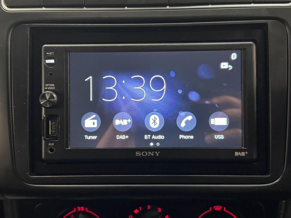 Used Volkswagen Polo 2010 for sale - 76776367: Photo 31