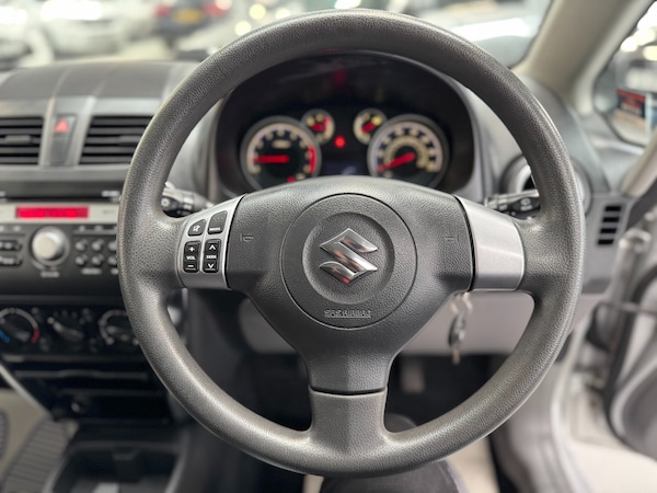 Used Suzuki SX4 2015 for sale - 76274865: Photo 37