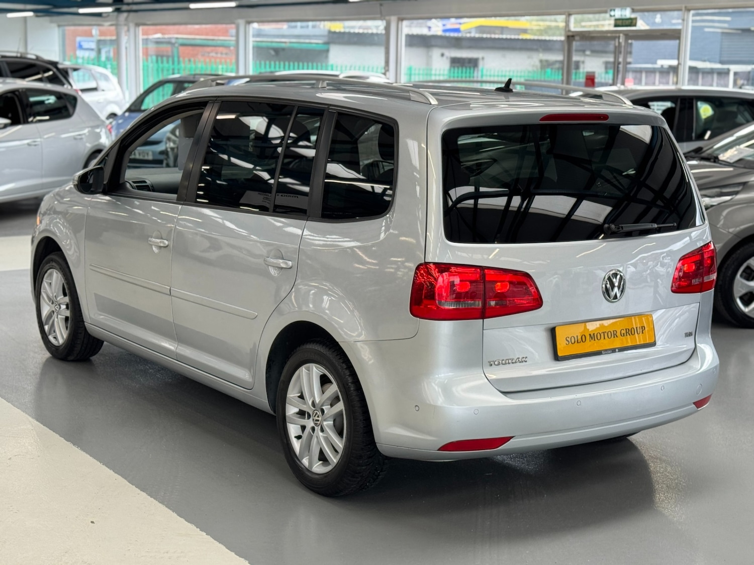 Used Volkswagen Touran 2012 for sale - 76177919: Photo 14