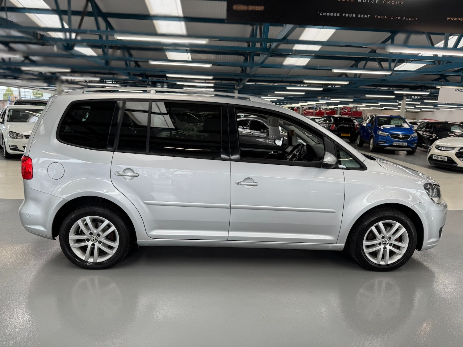 Used Volkswagen Touran 2012 for sale - 76177919: Photo 20