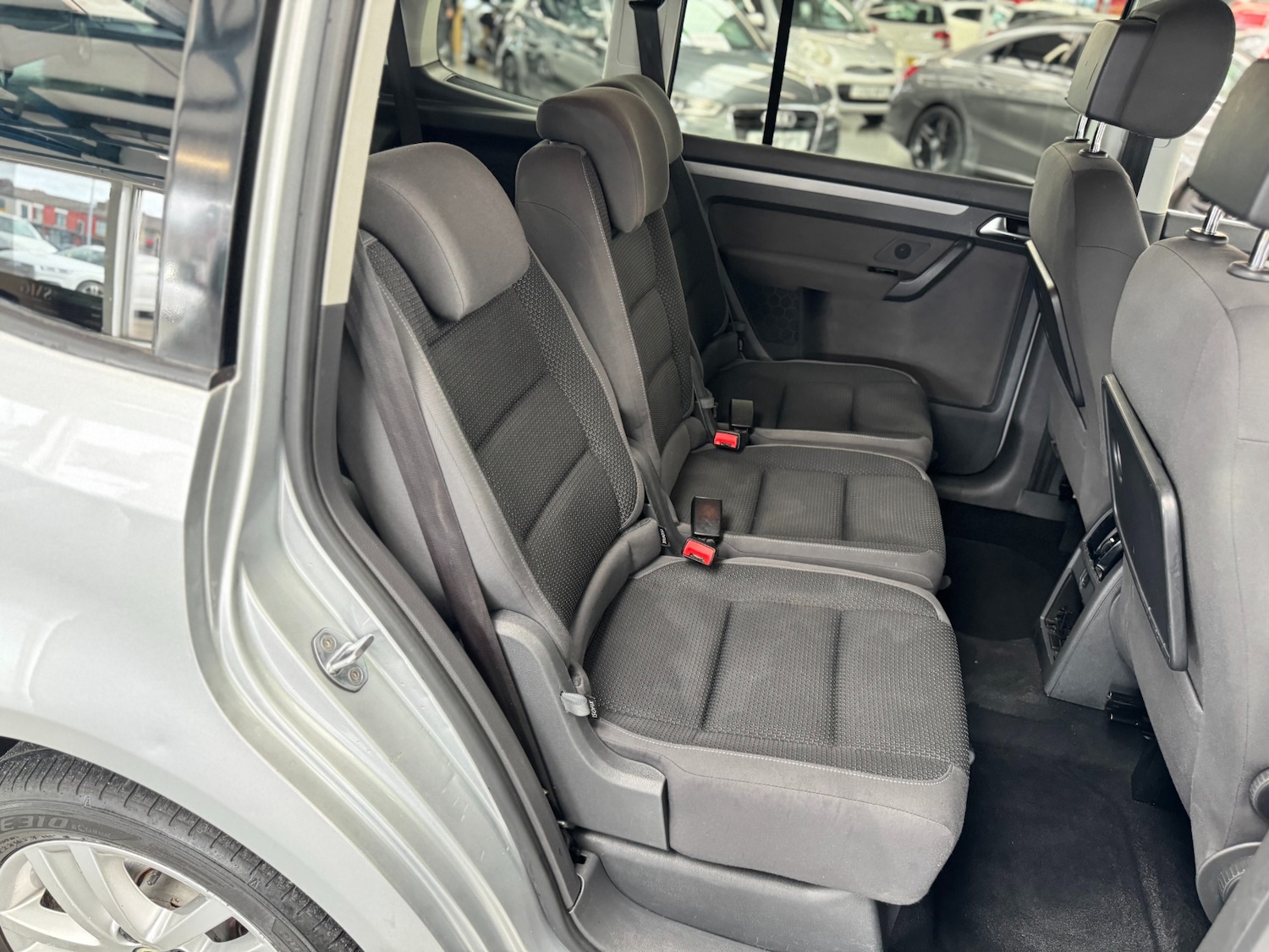 Used Volkswagen Touran 2012 for sale - 76177919: Photo 64