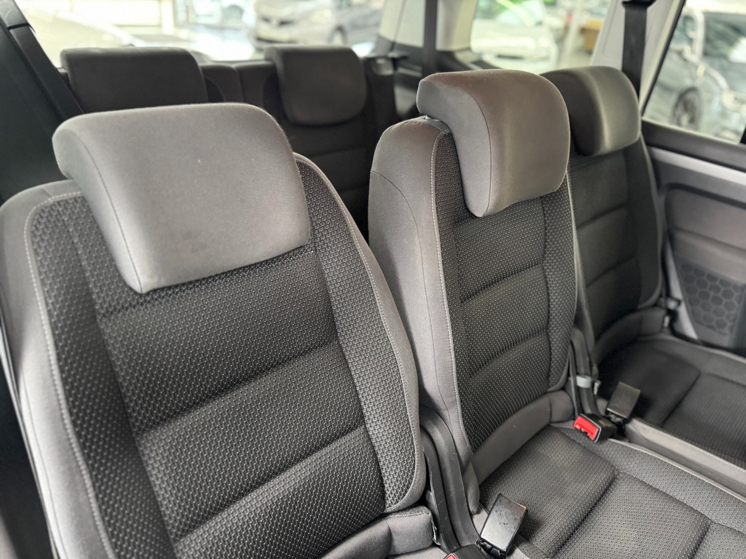 Used Volkswagen Touran 2012 for sale - 76177919: Photo 65