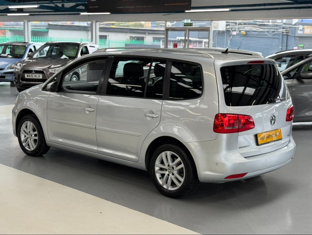 Used Volkswagen Touran 2012 for sale - 76177919: Photo 86